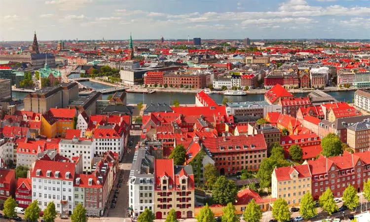 Glavni gradovi država Sjeverne Europe i Istočne Europe - 7. razred, geografija