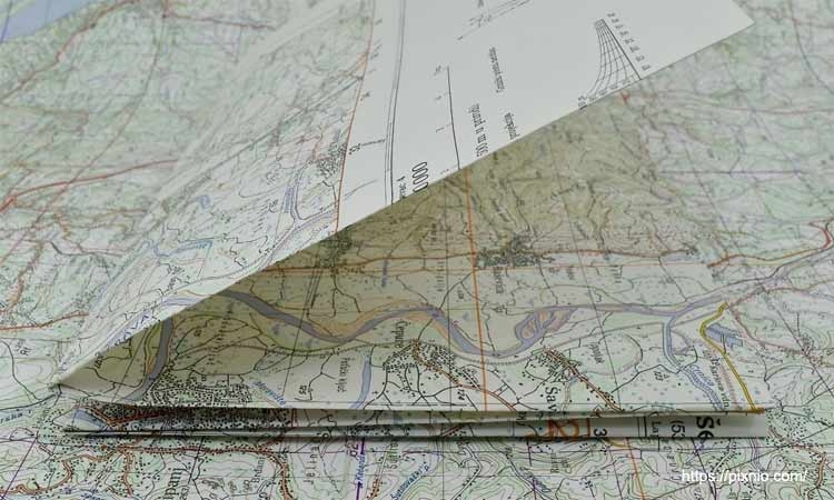 Topografska karta i njezini elementi - 8. razred, geografija